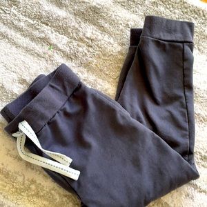 Dark grey drawstring pants 5T *1